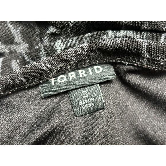 Torrid Leopard Mesh Midi Dress Womens 3X Dark Grey Sleeveless V-Neck Fairygoth - Picture 3 of 7